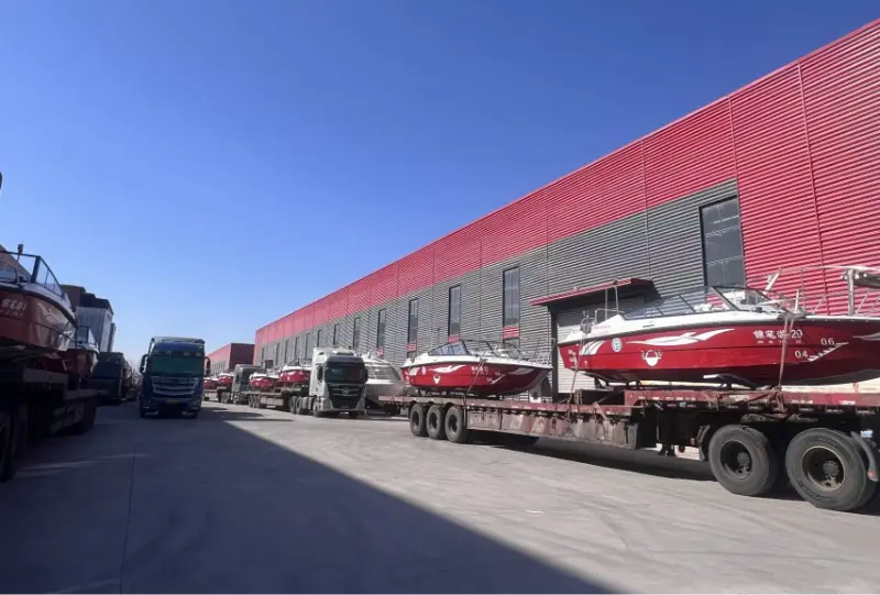 Lawada® යාත්‍රා කට්ටල 20 ක අභිරුචි වේග බෝට්ටු ලබා දෙන ලදී